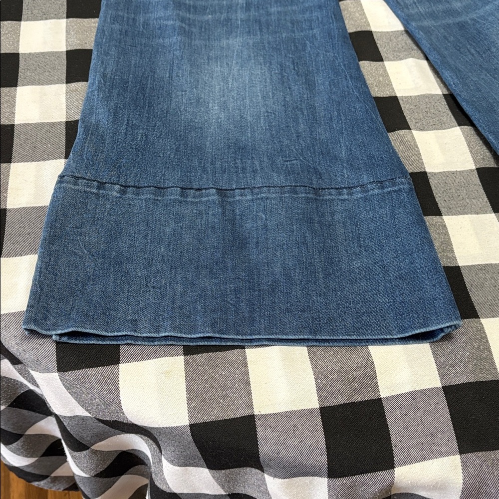 Kut from the Kloth Light Blue Wide-Leg Jeans - Picture 12 of 14